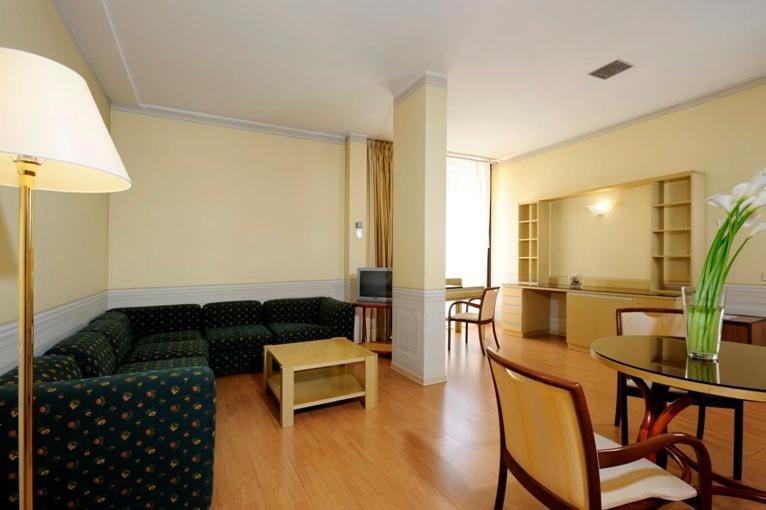 רומא Hotel Mayfair Residence חדר תמונה